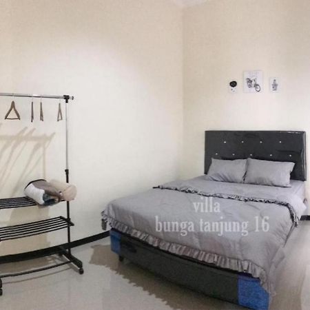 Villa Syariah Bunga Tanjung 16 Batu  Ngoại thất bức ảnh