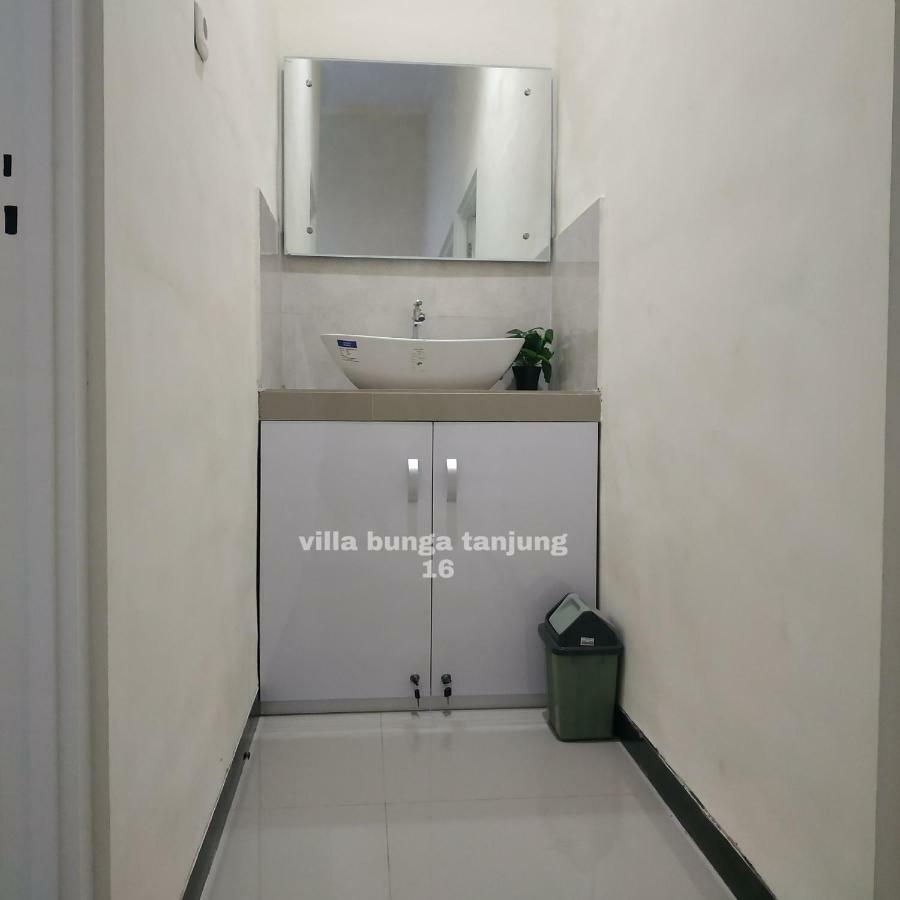 Villa Syariah Bunga Tanjung 16 Batu  Ngoại thất bức ảnh